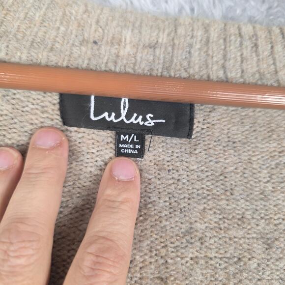 Lulu's Vneck Oversized Beige Sweater - Picture 2 of 5